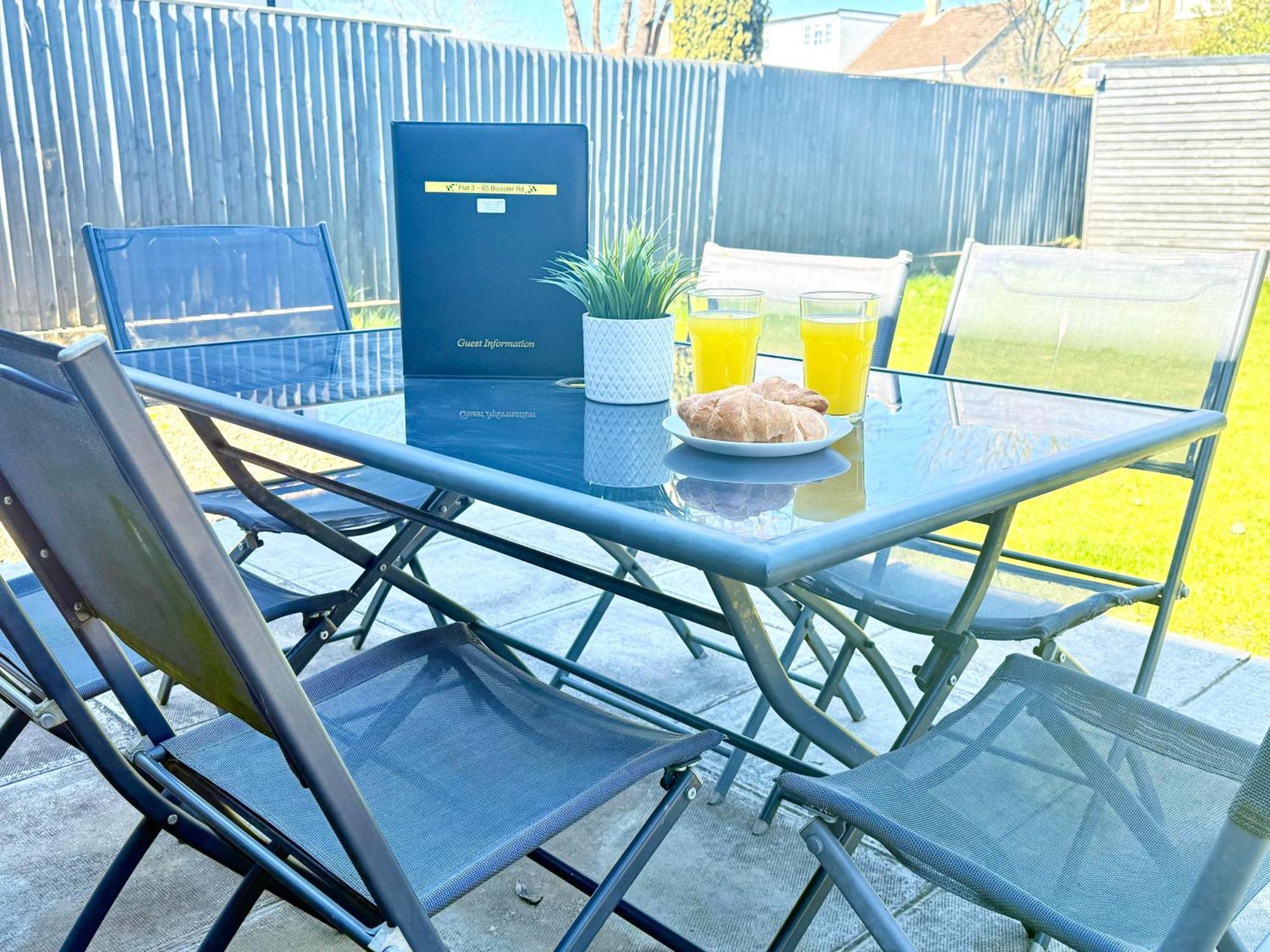 Evergreen Lodge - Two Bed Lux Flat - Parking, Garden, Patio, Wifi, Netflix - Close To Blenheim Palace & Oxford - F3 Kidlington Kültér fotó